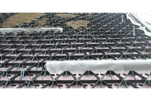 Q6kIxXfuG1W0moxb0aTftxsj5E3qkiJJHb7dp6To