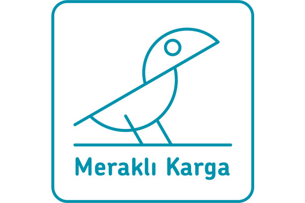 Meraklı Karga
