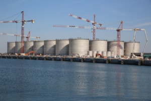 ABtCTyRnKy28kdZSGqpXB7VyLm1sNQmDWowWEWir