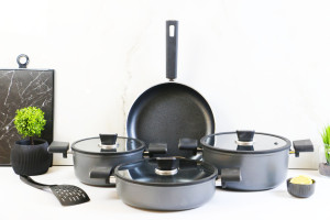 rgPehceuWlMEqSykh7UTy0c1kCkxyqzUNSnnDwcU